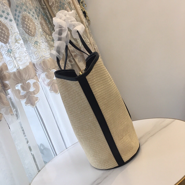 ルイヴィトンバッグ素材ディテール